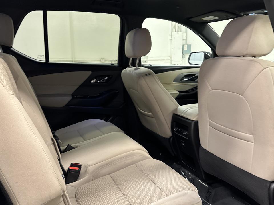 used 2023 Chevrolet Traverse car, priced at $24,797