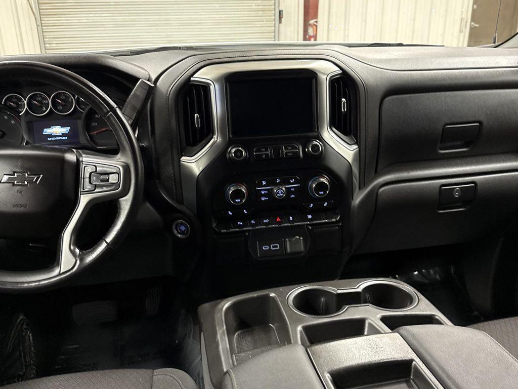 used 2022 Chevrolet Silverado 1500 car, priced at $29,997