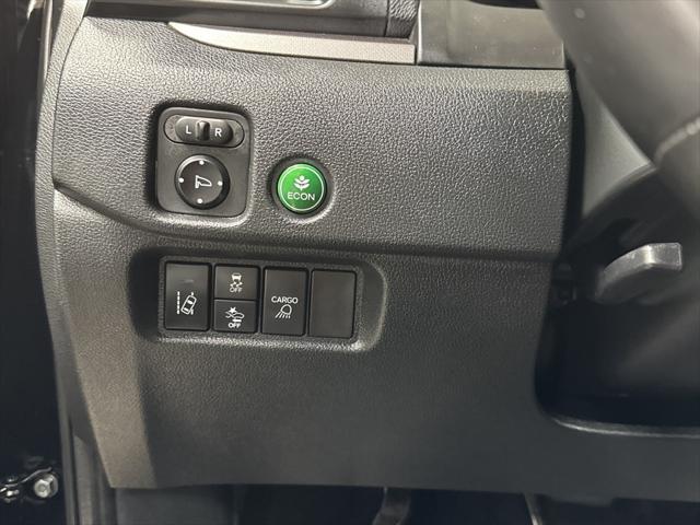used 2024 Honda Ridgeline car, priced at $39,997