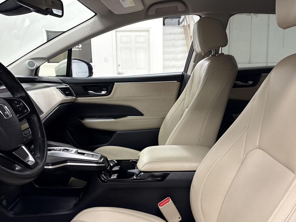 used 2020 Honda Clarity Plug-In Hybrid car, priced at $26,997