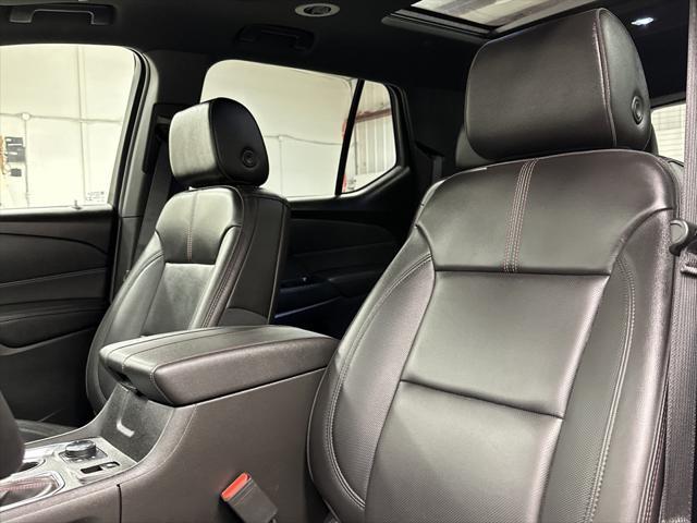 used 2023 Chevrolet Traverse car, priced at $43,497