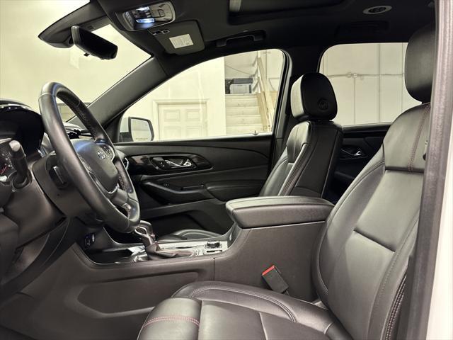 used 2023 Chevrolet Traverse car, priced at $43,497
