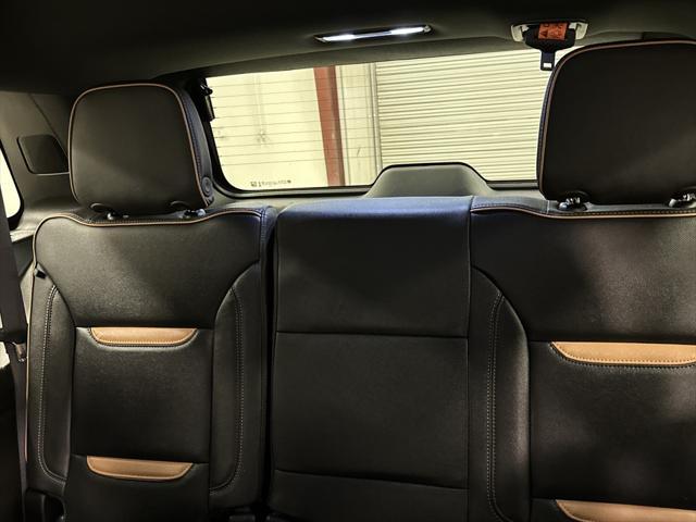 used 2024 GMC Yukon car, priced at $73,997