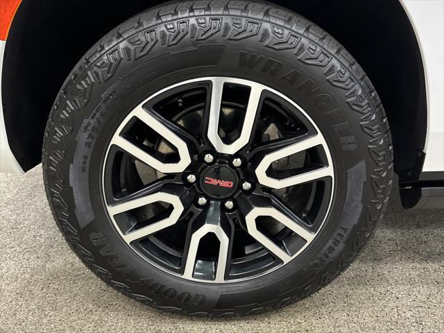 used 2024 GMC Yukon car, priced at $73,997