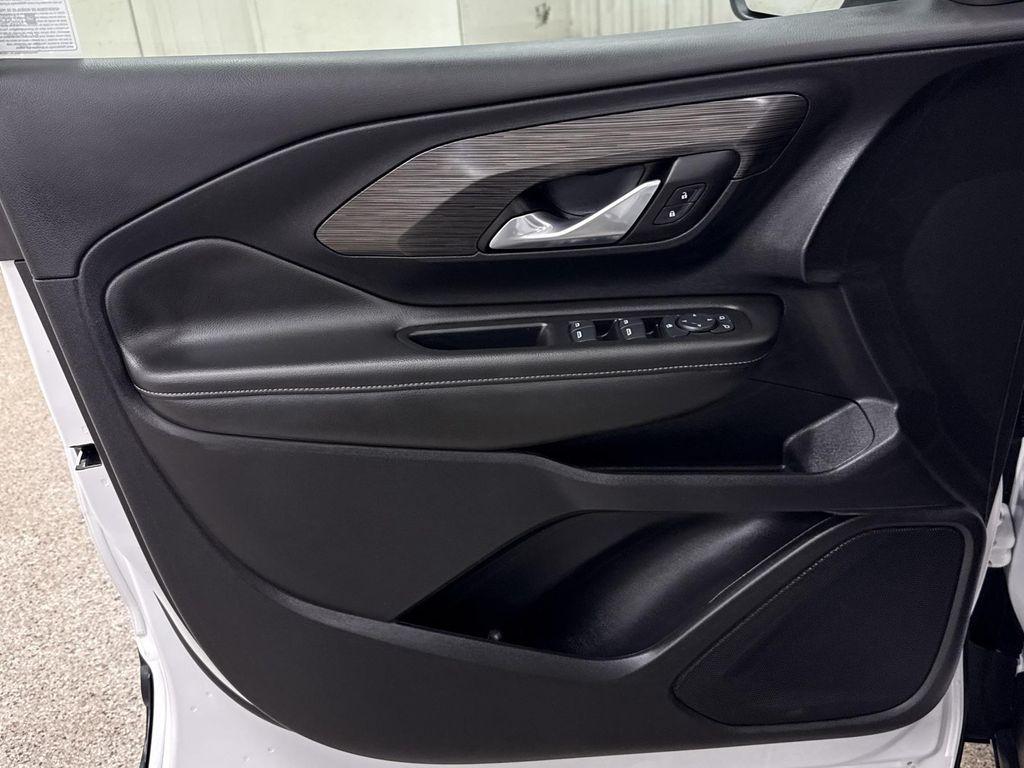 used 2024 GMC Terrain car, priced at $22,797