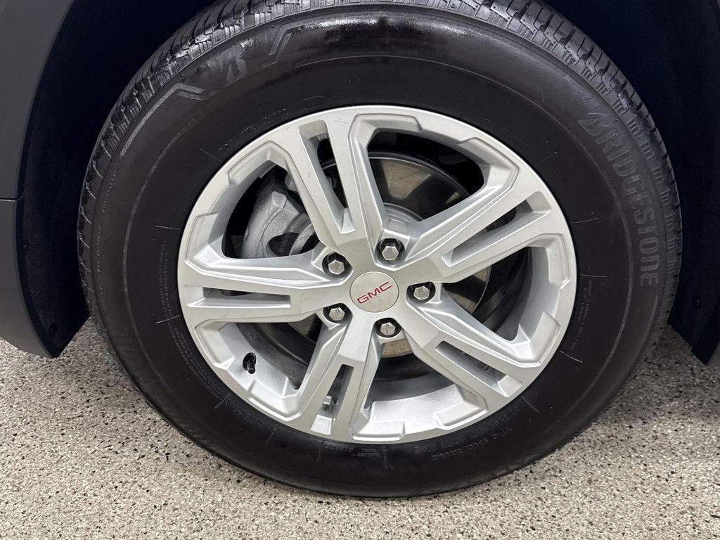 used 2024 GMC Terrain car, priced at $22,797