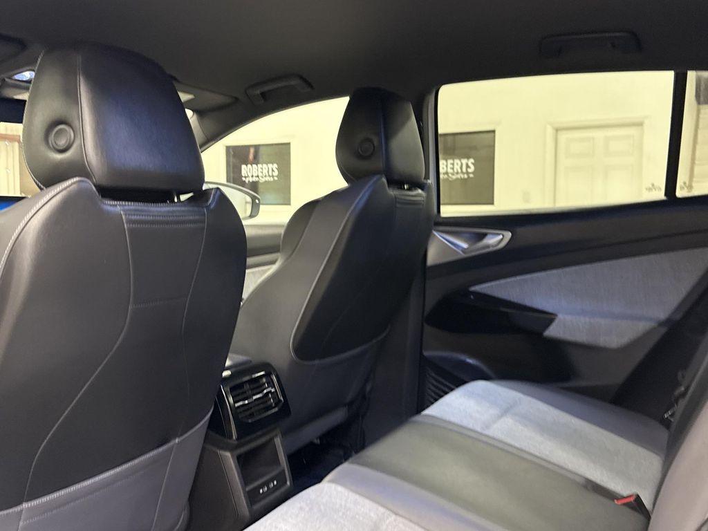 used 2024 Volkswagen ID.4 car, priced at $23,497