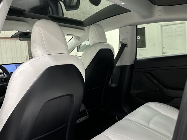 used 2022 Tesla Model 3 car, priced at $28,997