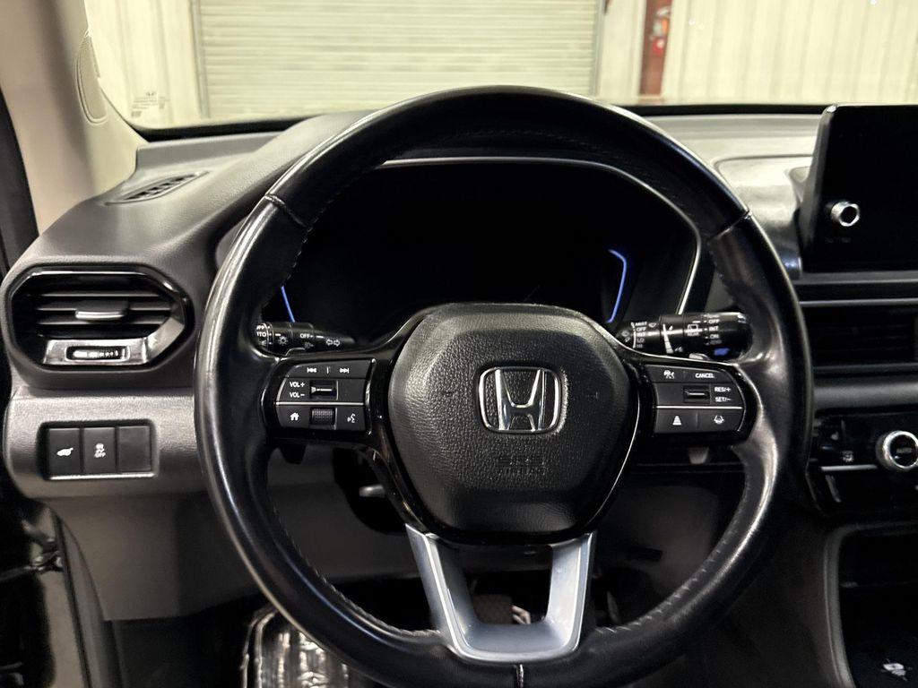 used 2024 Honda Pilot car, priced at $34,497