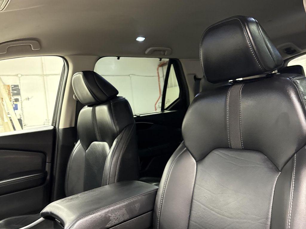 used 2024 Honda Pilot car, priced at $34,497