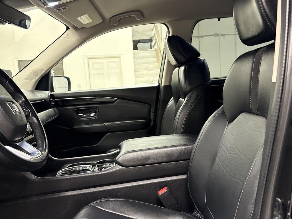 used 2024 Honda Pilot car, priced at $34,497