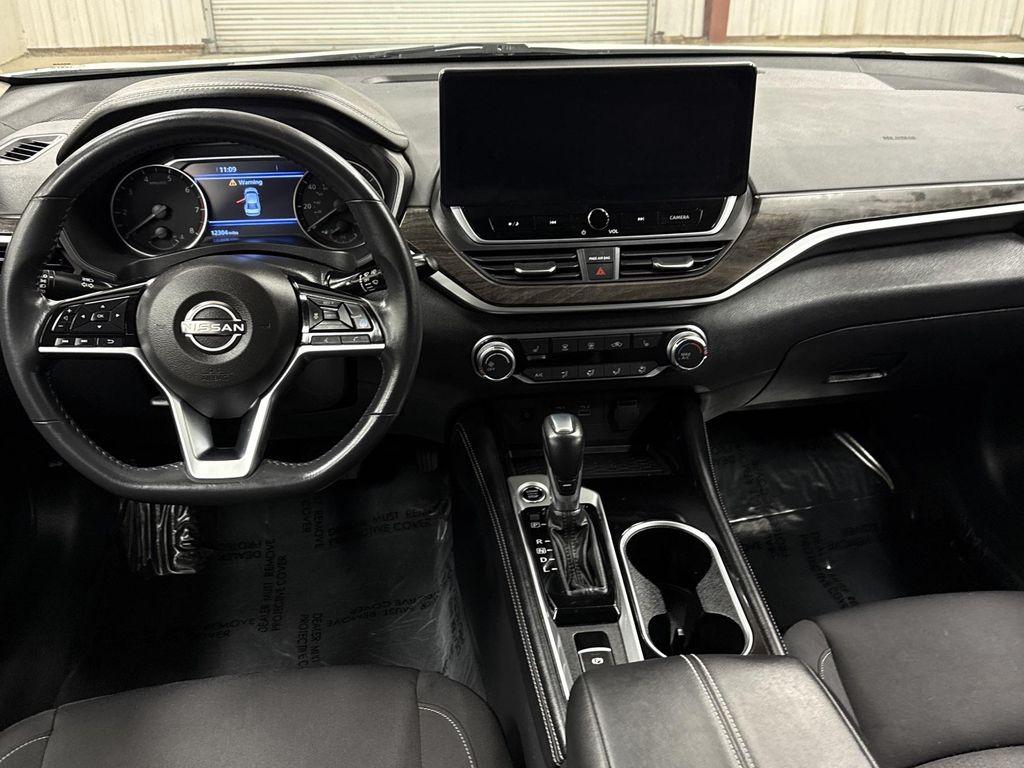 used 2023 Nissan Altima car, priced at $21,997