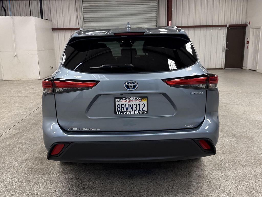 used 2020 Toyota Highlander Hybrid car, priced at $35,997