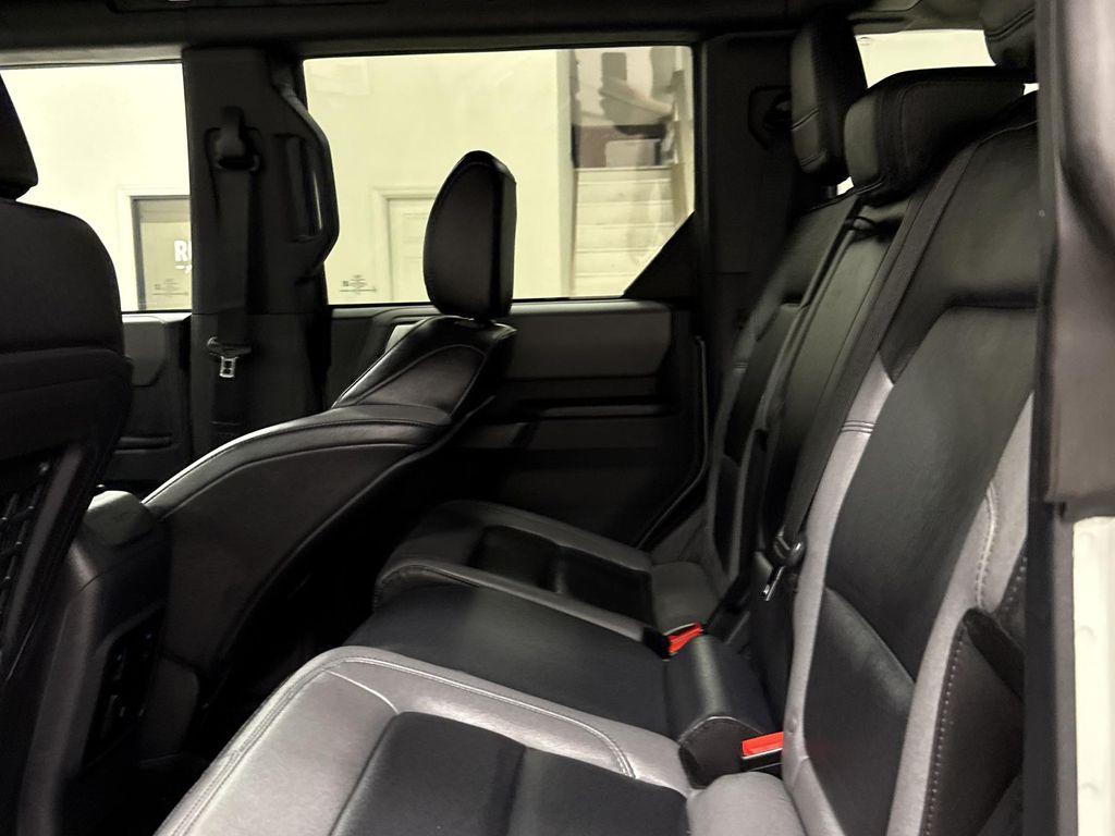 used 2024 Ford Bronco car, priced at $45,997