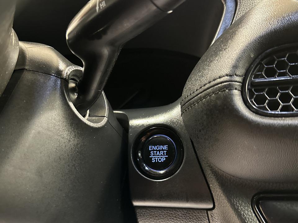 used 2025 Honda HR-V car, priced at $24,997