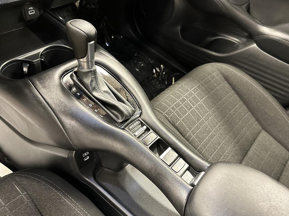 used 2025 Honda HR-V car, priced at $24,997