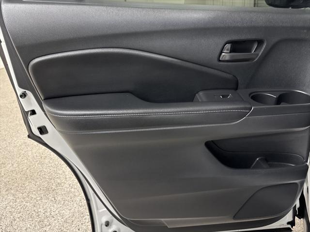used 2022 Honda Passport car, priced at $33,997