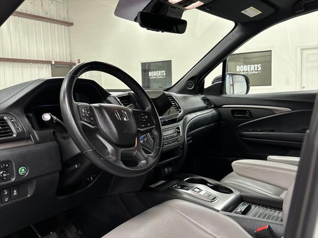 used 2022 Honda Passport car, priced at $33,997