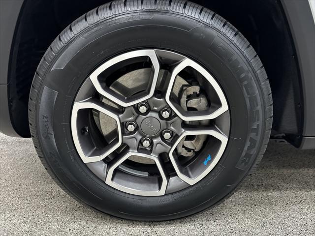 used 2022 Jeep Grand Cherokee 4xe car, priced at $35,497