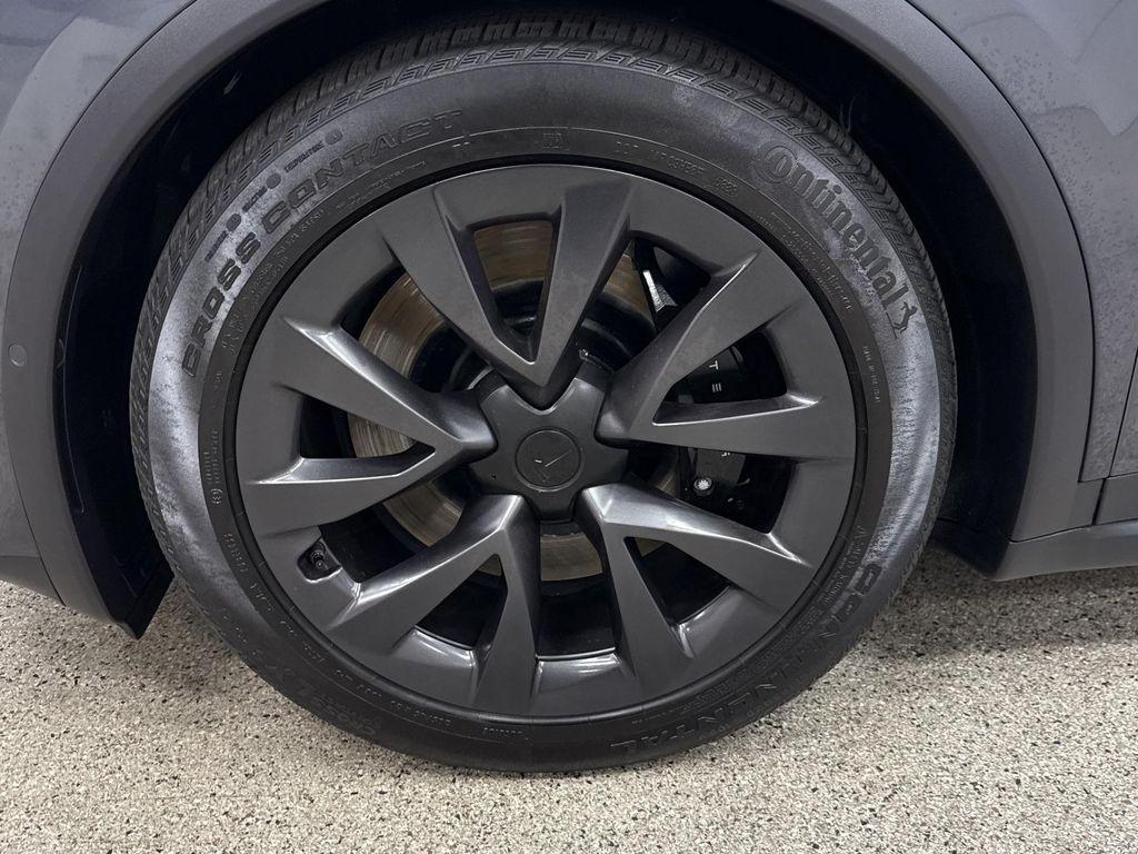 used 2022 Tesla Model X car, priced at $55,997