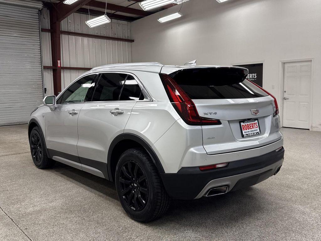 used 2020 Cadillac XT4 car, priced at $24,497