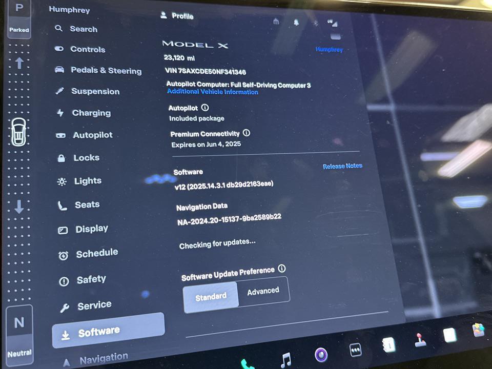 used 2022 Tesla Model X car, priced at $53,997