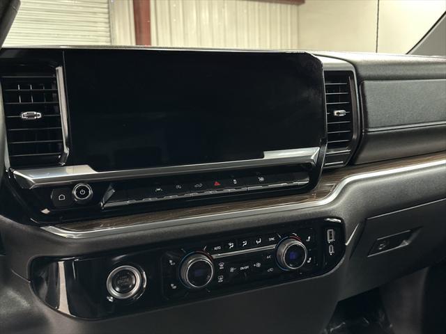 used 2024 Chevrolet Silverado 1500 car, priced at $49,997