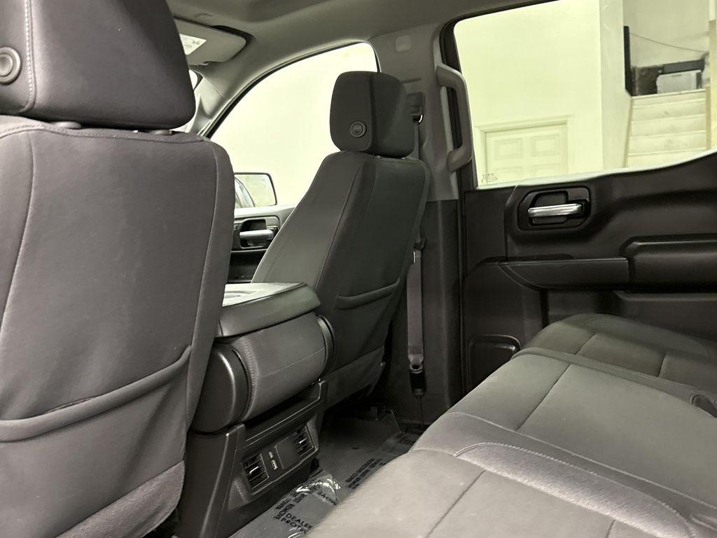 used 2024 Chevrolet Silverado 1500 car, priced at $40,997