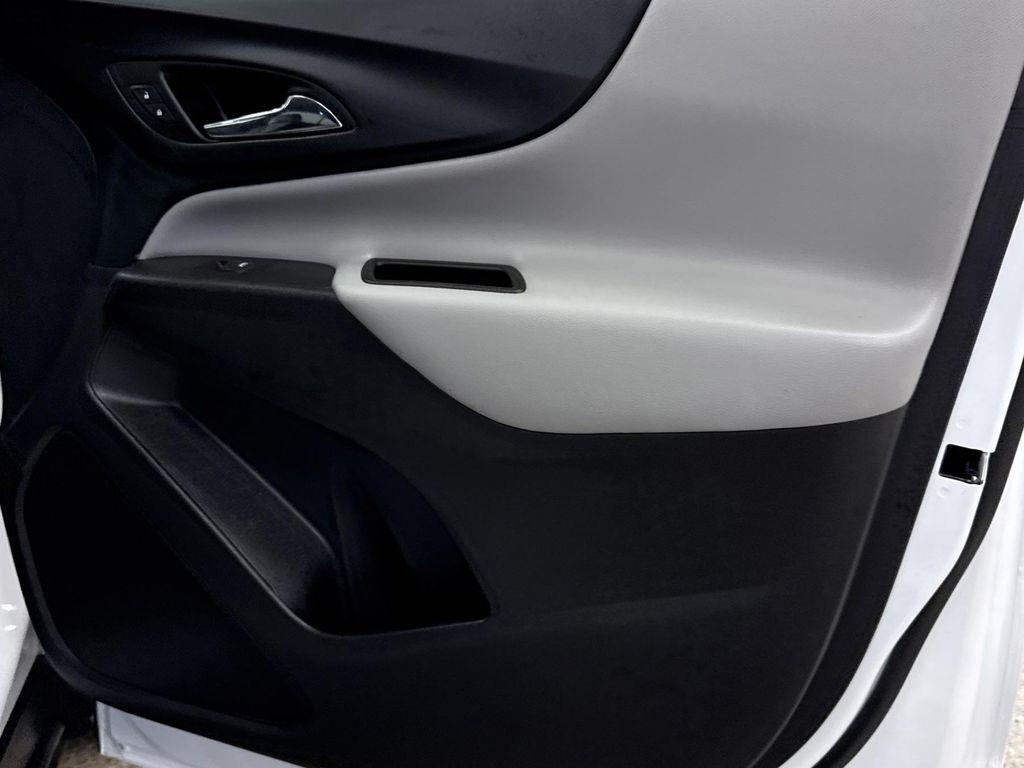 used 2024 Chevrolet Equinox car, priced at $24,997