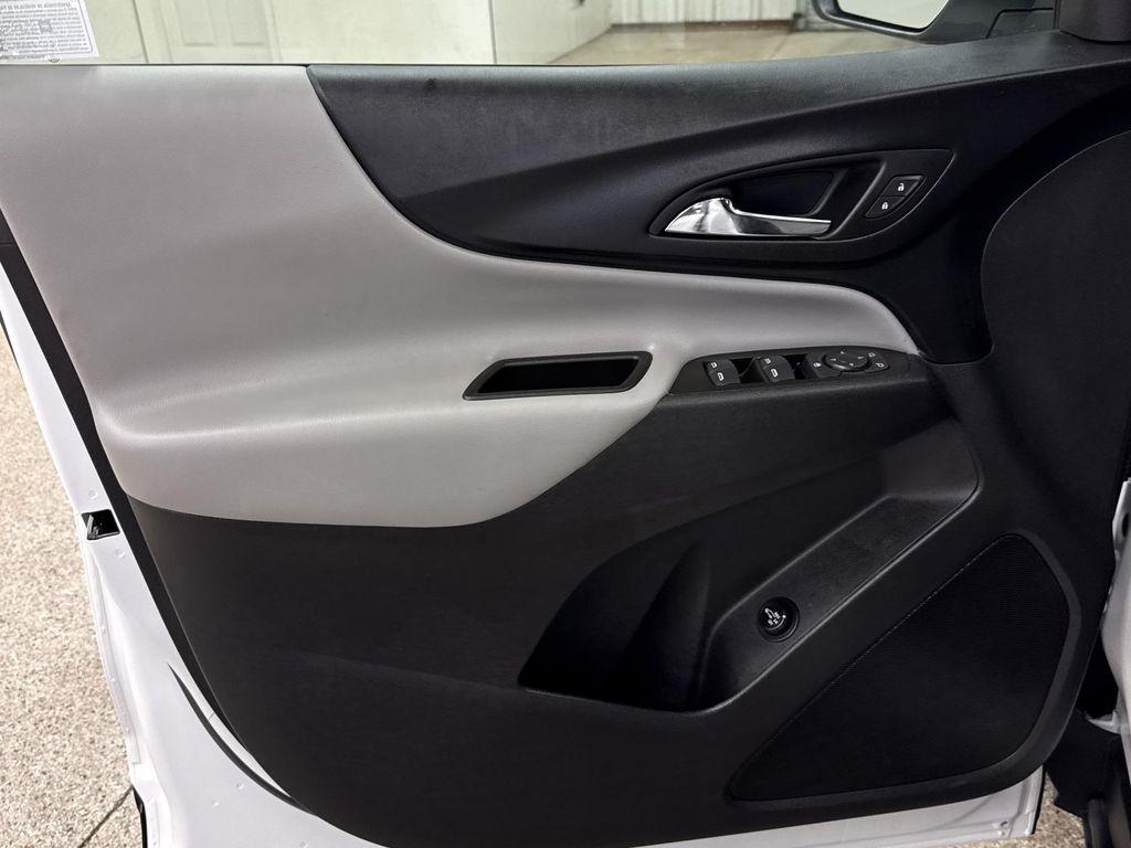 used 2024 Chevrolet Equinox car, priced at $24,997