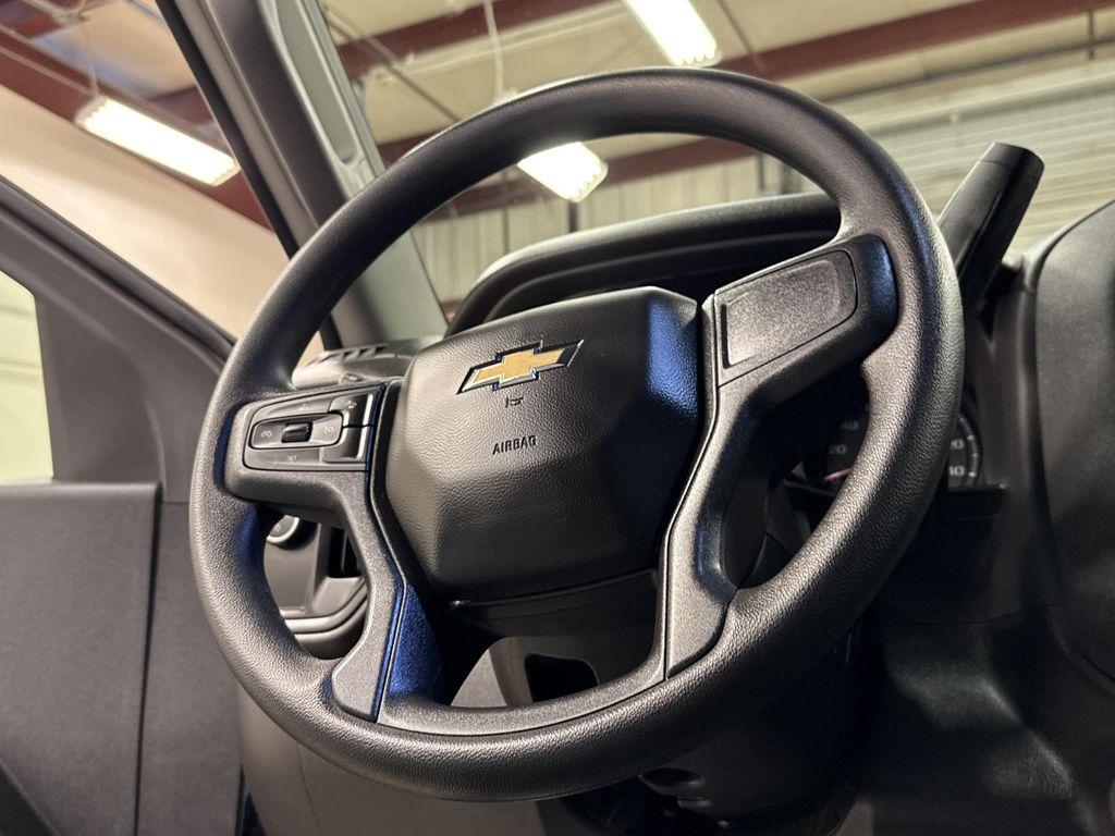 used 2025 Chevrolet Silverado 1500 car, priced at $38,997