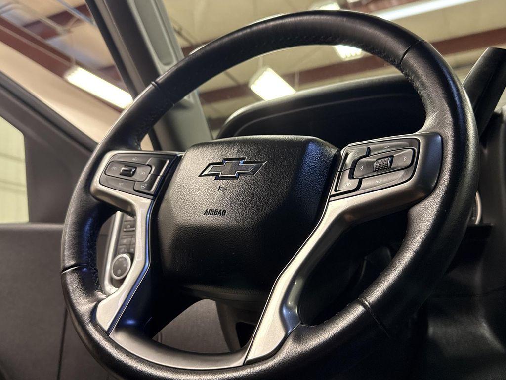 used 2022 Chevrolet Silverado 1500 car, priced at $45,997