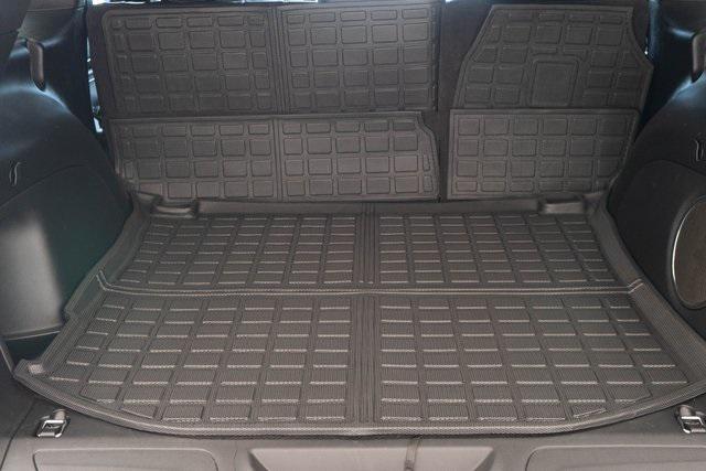 used 2021 Jeep Grand Cherokee car, priced at $27,580