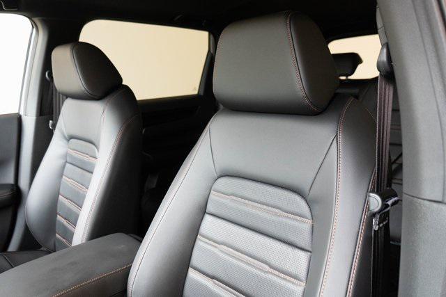 new 2026 Honda CR-V Hybrid car, priced at $43,645