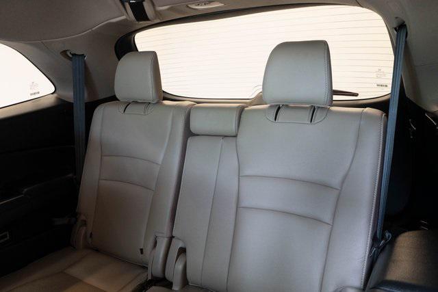 used 2022 Honda Pilot car, priced at $34,401