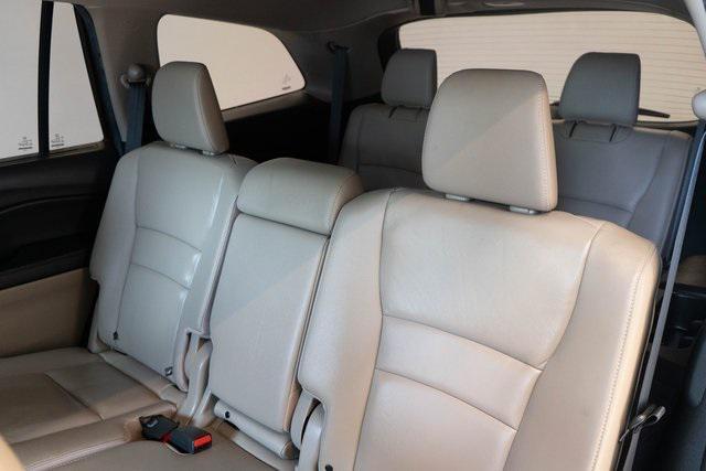 used 2022 Honda Pilot car, priced at $34,401