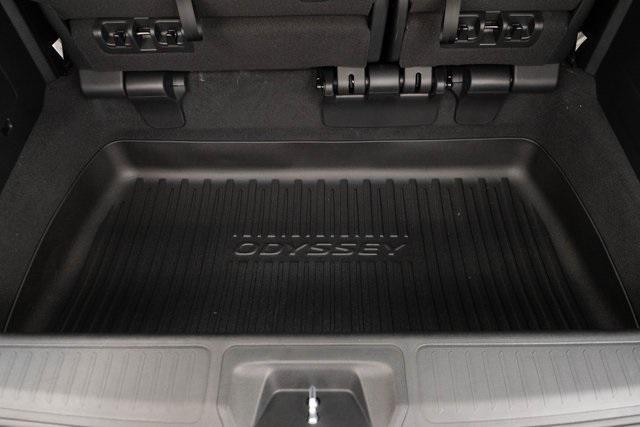 new 2026 Honda Odyssey car, priced at $44,290