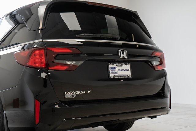 new 2026 Honda Odyssey car, priced at $44,290