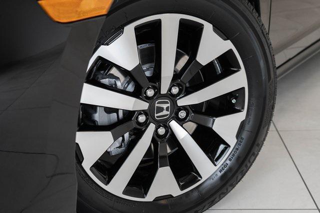 new 2026 Honda Odyssey car, priced at $44,290