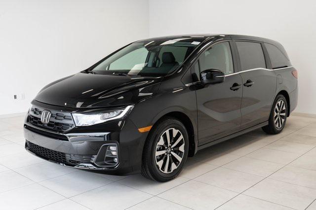 new 2026 Honda Odyssey car, priced at $44,290
