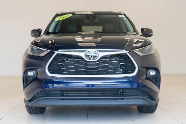 used 2023 Toyota Highlander car, priced at $37,275