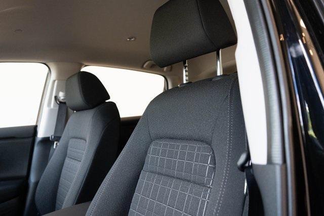 new 2025 Honda HR-V car, priced at $28,295
