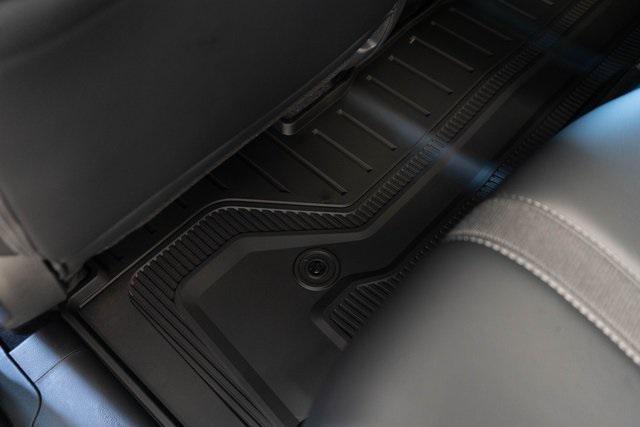 new 2025 Honda Pilot car, priced at $45,680