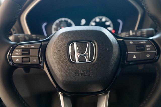 new 2025 Honda Pilot car, priced at $45,680