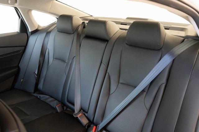 new 2025 Honda Accord Hybrid car, priced at $40,450