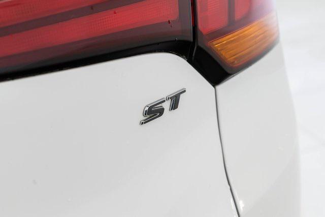 used 2023 Buick Encore GX car, priced at $23,999