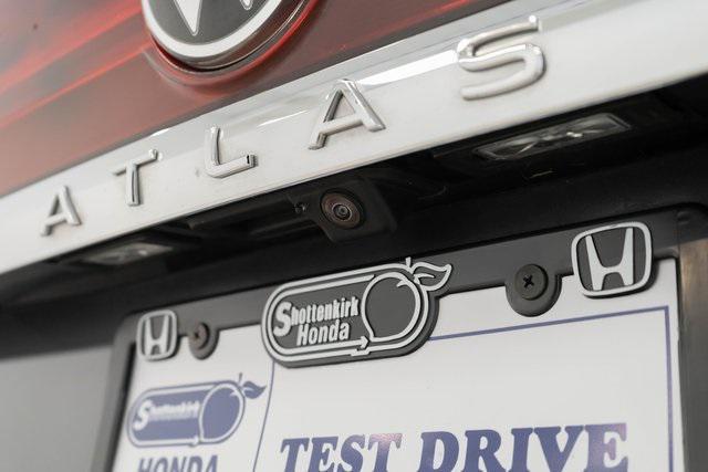 used 2025 Volkswagen Atlas car, priced at $34,895