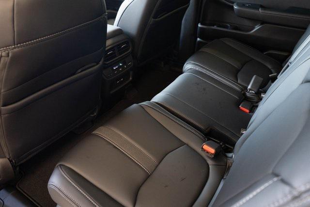 new 2025 Honda Pilot car, priced at $50,850