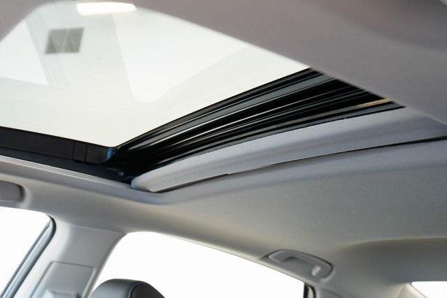 new 2025 Honda Accord Hybrid car, priced at $40,450