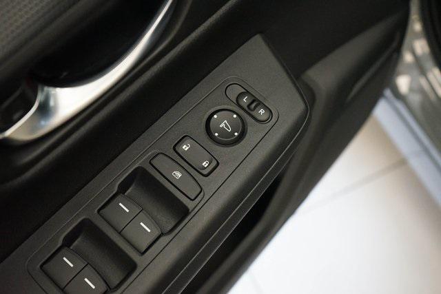 new 2025 Honda CR-V Hybrid car, priced at $39,500